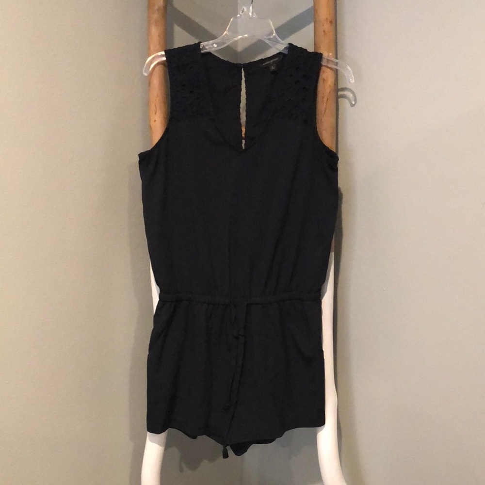 Banana Republic romper, navy, drawstring